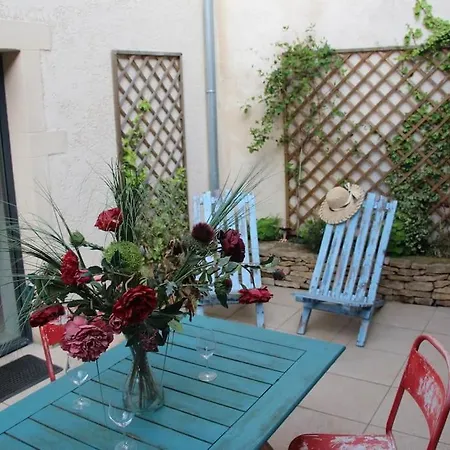 Gites De Climats De 3 A 6 Personnes Beaune  Exterior photo